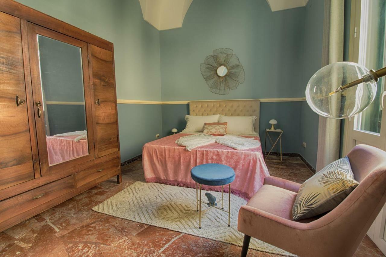 Palazzo Forleo Luxury Apartment - Treb Collection Lecce Esterno foto