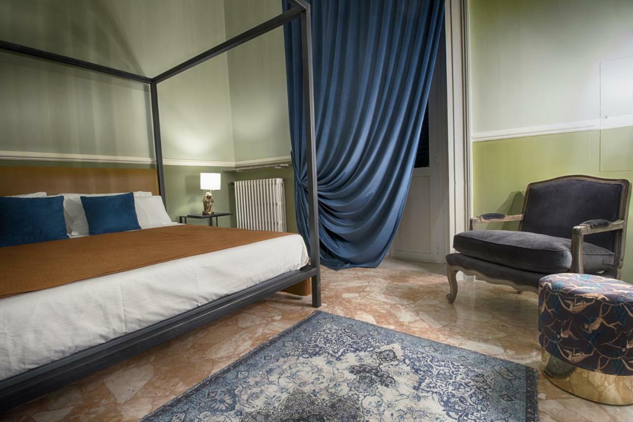 Palazzo Forleo Luxury Apartment - Treb Collection Lecce Esterno foto